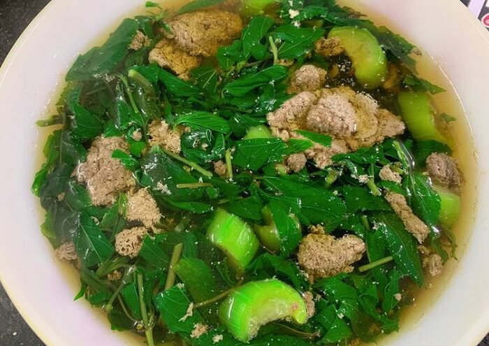 Canh rau đay nấu cua