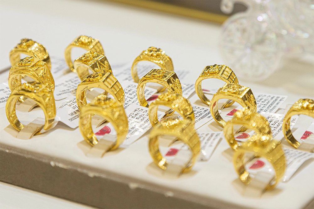 gia vang hom nay 14072025 - Giá vàng hôm nay 14/7: Tiếp tục tăng nhẹ